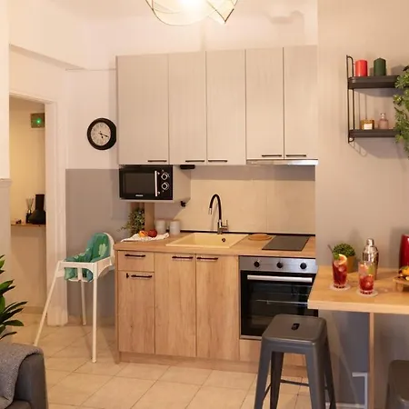 Апартаменты Seaview Serenity *